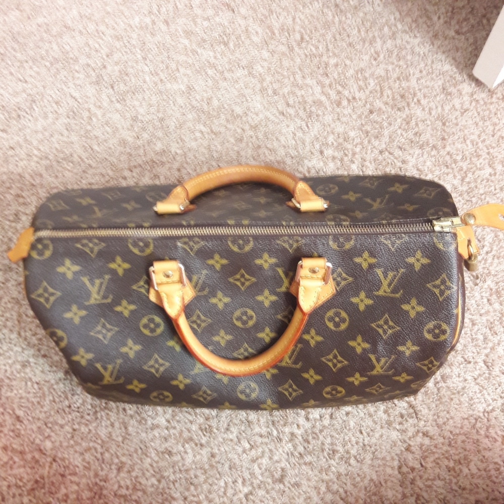 ❤️TRADED❤️ Louis Vuitton Speedy 35 Monogram - Picture 11 of 16